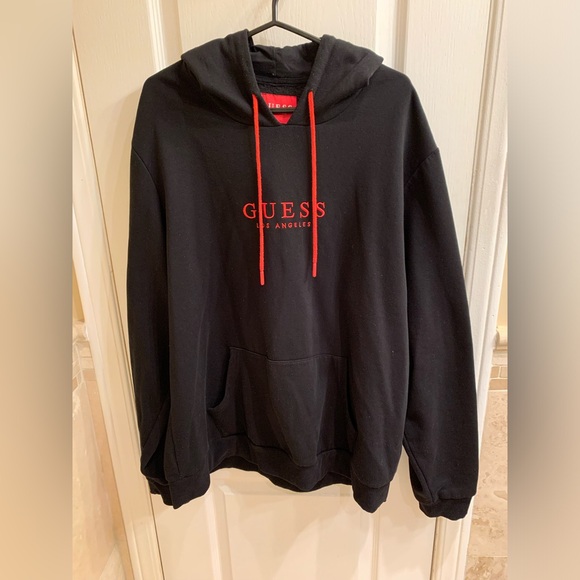 Guess Los Angeles - Picture 1 of 3